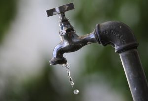 Nova Parnamirim tem abastecimento de água suspenso por causa de rompimento em tubulação - Fonte: Agência Senado