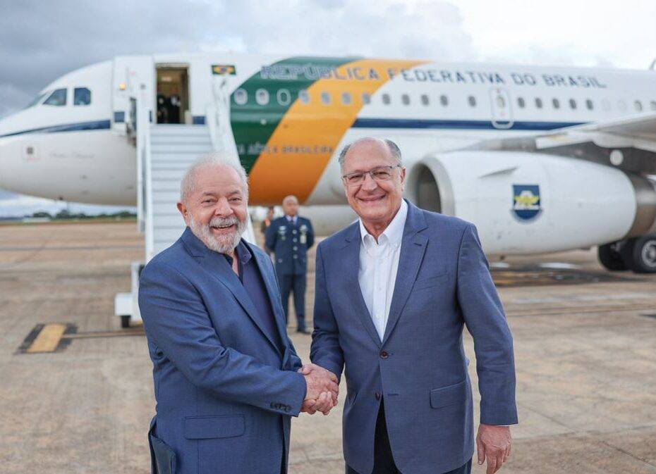Presidente Lula (PT) ao lado do vice, Geraldo Alckmin (PSB) - Foto: Ricardo Stuckert / PR