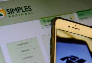 MEIs têm até esta quarta-feira (31) para regularizar dívidas e voltar ao Simples Nacional - Foto: Marcello Casal Jr. / Agência Brasil