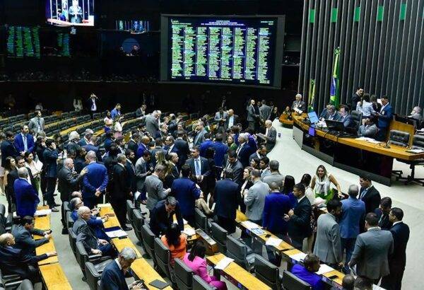 A iniciativa de restringir as saidinhas veio do Congresso, que aprovou projeto de autoria do deputado Pedro Paulo (PSD-RJ). Foto: Waldemir Barreto/Agência Senado