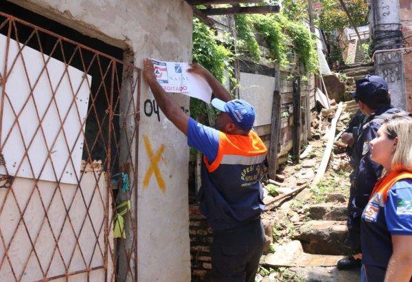 Imóveis na Comunidade do Jacó são desapropriados pela Prefeitura do Natal para projeto de urbanização - Foto: Defesa Civil / Reprodução