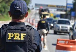 Novo texto restringe a atuação de policiais rodoviários federais em operações conjuntas com outros órgãos de segurança. Foto: PRF