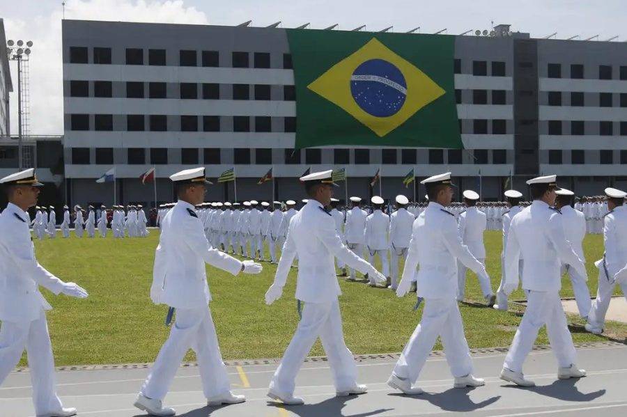Marinha abre inscrições para oficiais temporários — Foto: Agência Brasil
