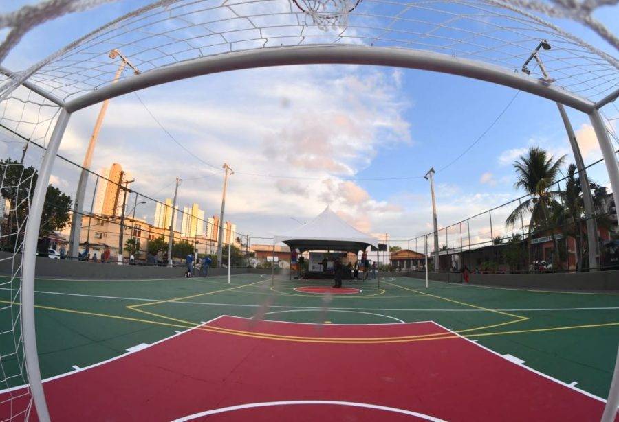 Nova quadra poliesportiva no conjunto Flamboyants, na Zona Sul de Natal - Foto: Magnus Nascimento / Prefeitura do Natal