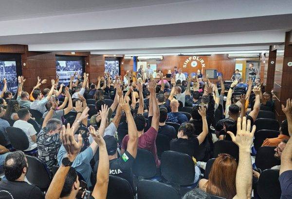 Policiais civis aceitam proposta do Governo Fátima para pagamento do reajuste em fevereiro - Foto: Sinpol / Reprodução