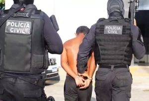 Prisão de um dos suspeitos de fraudes bancárias em Natal - Foto: PCRN / Reprodução