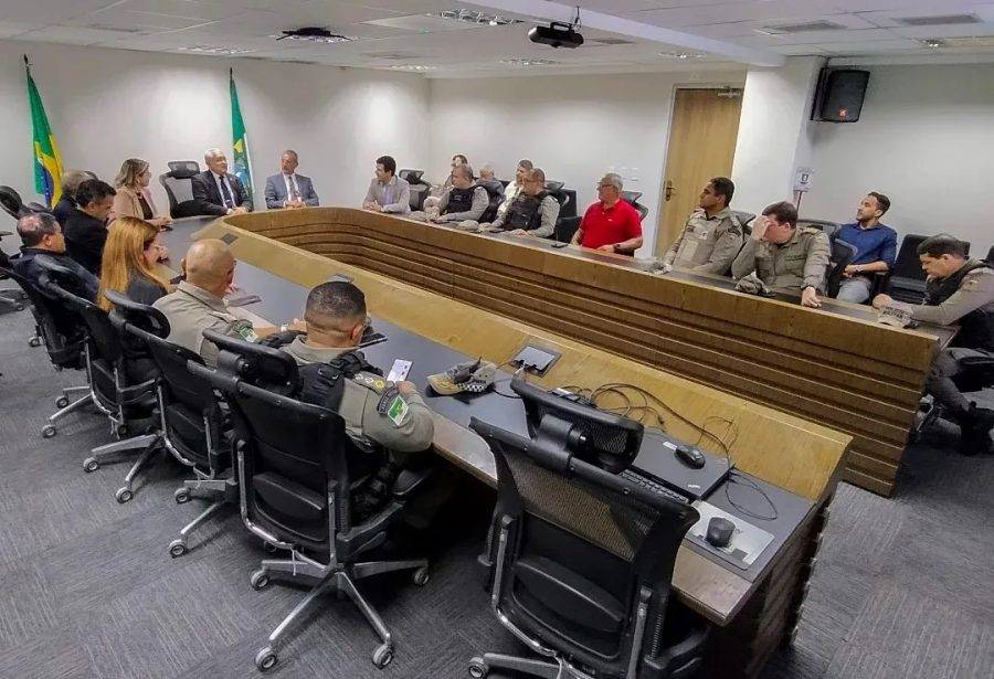 Reunião na Secretaria de Segurança do RN para discutir roubos e furtos de fios - Foto: Sesed / Reprodução