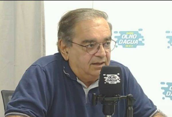 Ex-prefeito de Natal Álvaro Dias em entrevista à rádio Olho D'Água, de São José de Mipibu - Foto: Reprodução