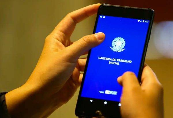 No acumulado de 12 meses, de fevereiro de 2024 a janeiro deste ano, o saldo também é positivo em 1.650.785 empregos celetistas. Foto: Agência Brasil