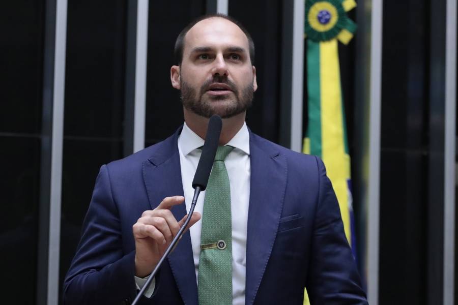 Deputado federal Eduardo Bolsonaro (PL-SP) em pronunciamento na Câmara dos Deputados - Foto: Vinicius Loures / Câmara