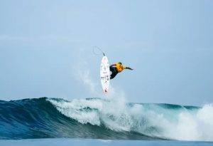 Ítalo Ferreira. Foto: Aaronn Huges/ WSL