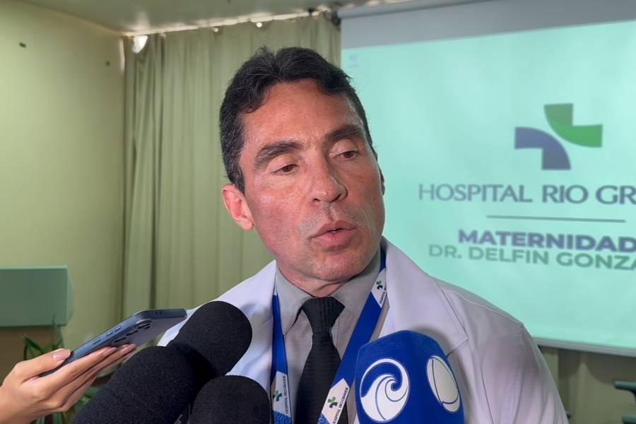 Luiz Roberto Fonseca, diretor médico do Hospital Rio Grande, em coletiva de imprensa - Foto: Reprodução