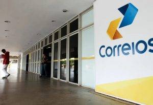 Correios divulgaram nesta segunda-feira (12) um plano estratégico de trabalho para contornar o prejuízo de R$ 2,6 bilhões. Foto: Agência Brasil