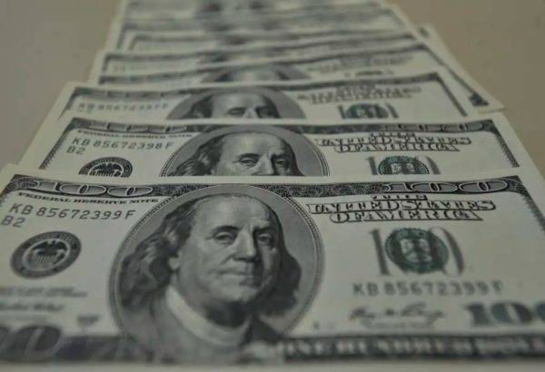 Já dólar à vista encerrou no campo negativo e caiu 1,33%, a R$ 5,6075 na venda. Foto: Agência Brasil