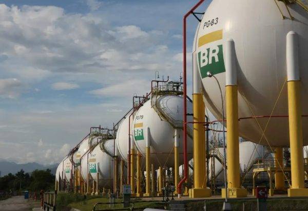 A redução, segundo a Petrobras, entra em vigor na próxima sexta-feira (1º) para os contratos acordados pela companhia com as distribuidoras. Foto: Agência Petrobras