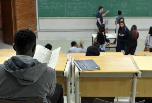 Os estudantes podem acessar o Portal Único de Acesso ao Ensino Superior, com login pelo portal Gov.Br. Foto: Agência Brasil