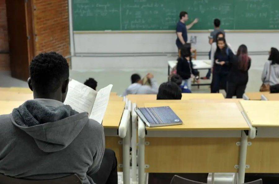 Os estudantes podem acessar o Portal Único de Acesso ao Ensino Superior, com login pelo portal Gov.Br. Foto: Agência Brasil
