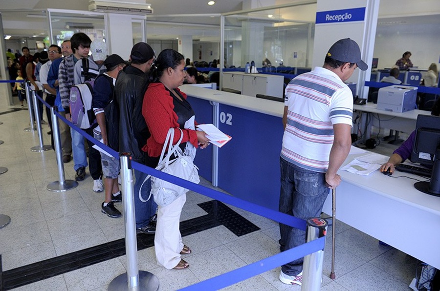 Promulgada lei que reduz prazo para processos entrarem em programa do INSS